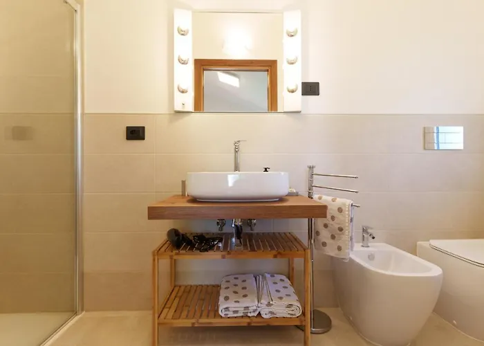 Pensión I 7 Meli Sarzana